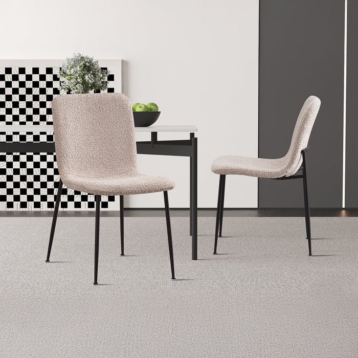 LEONOR Lot de 2 chaises en tissu bouclette beige pieds en métal noir