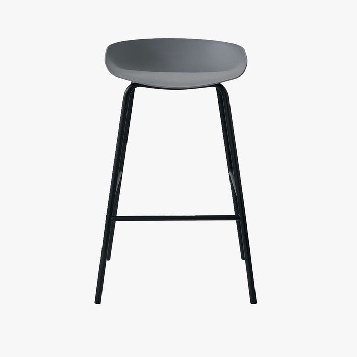 LEVIA Lot de 4 tabourets en plastique gris piètement métal noir
