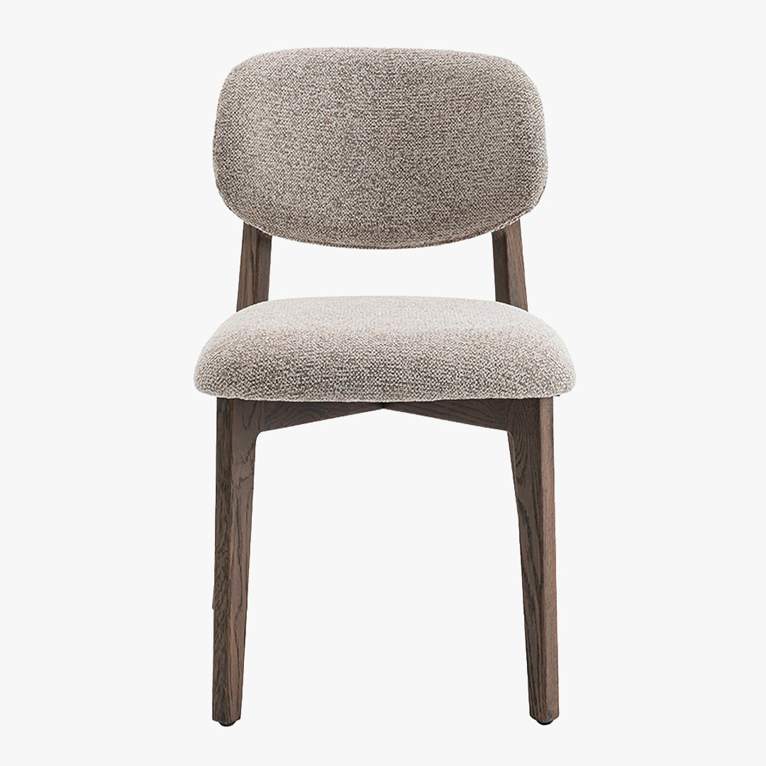 CARMEN Chaise en tissu beige et chêne massif foncé
