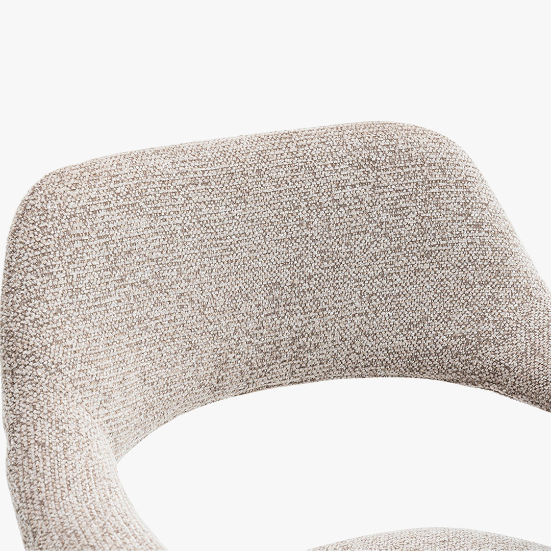 CORALIE Chaise en tissu beige pieds chêne massif foncé