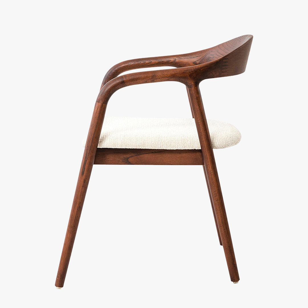 CLAIRE Chaise en tissu beige piètement en bois foncé
