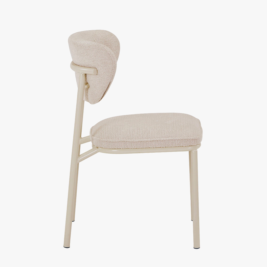 MILA Lot de 2 chaises en tissu beige piètement en métal beige