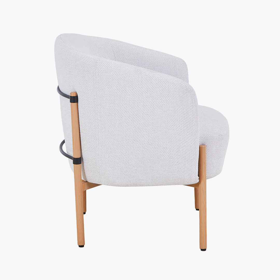 SYLIA Fauteuil en tissu blanc écru pieds couleur bois