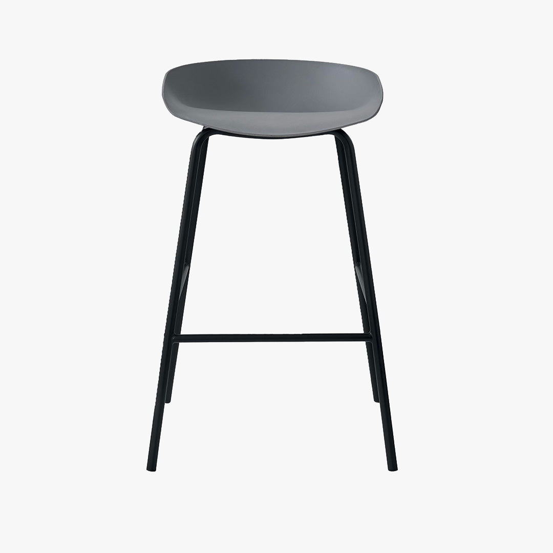 LEVIA Lot de 4 tabourets en plastique gris piètement métal noir