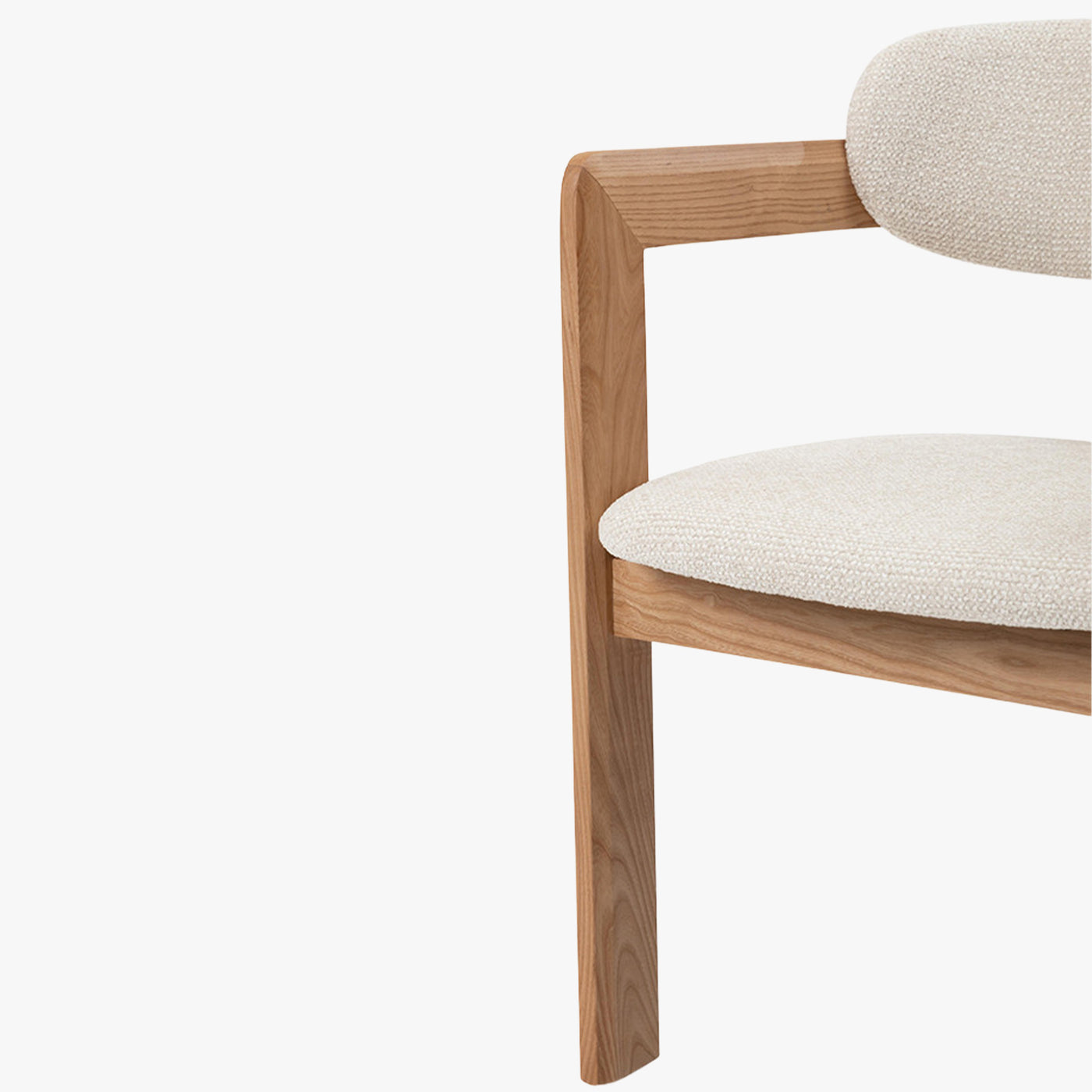 lot de 2 chaises de repas en tissu beige avec pieds en chêne massif couleur bois clair