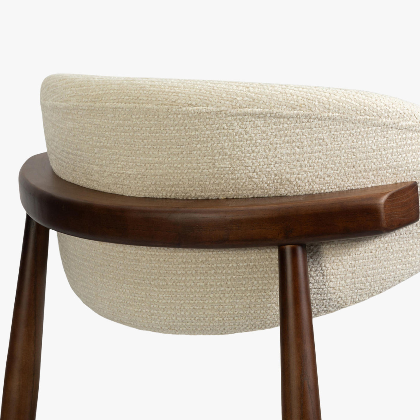 lot de 2 chaises en tissu beige avec piètement en chêne massif couleur bois foncé