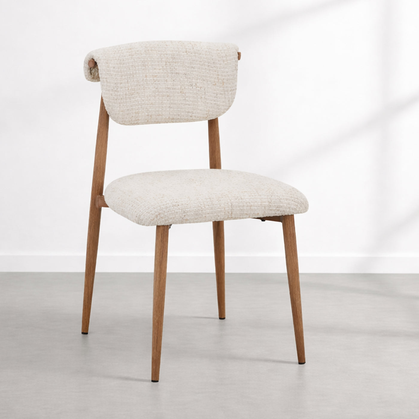 ADRIA Lot de 2 chaises en tissu beige pieds couleur bois