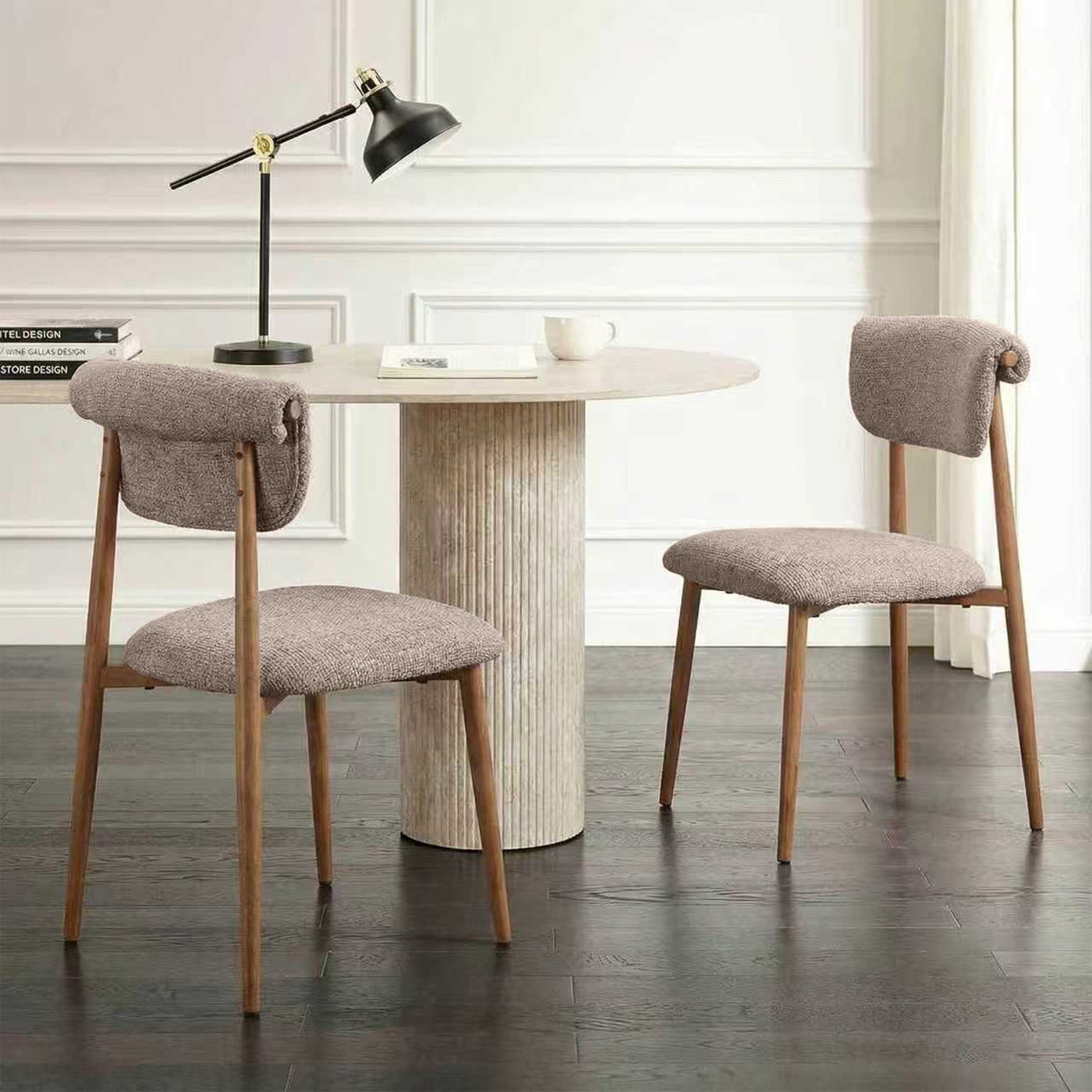 ADRIA Lot de 2 chaises en tissu taupe pieds couleur bois - Chaise de repas - Mobilier Deco