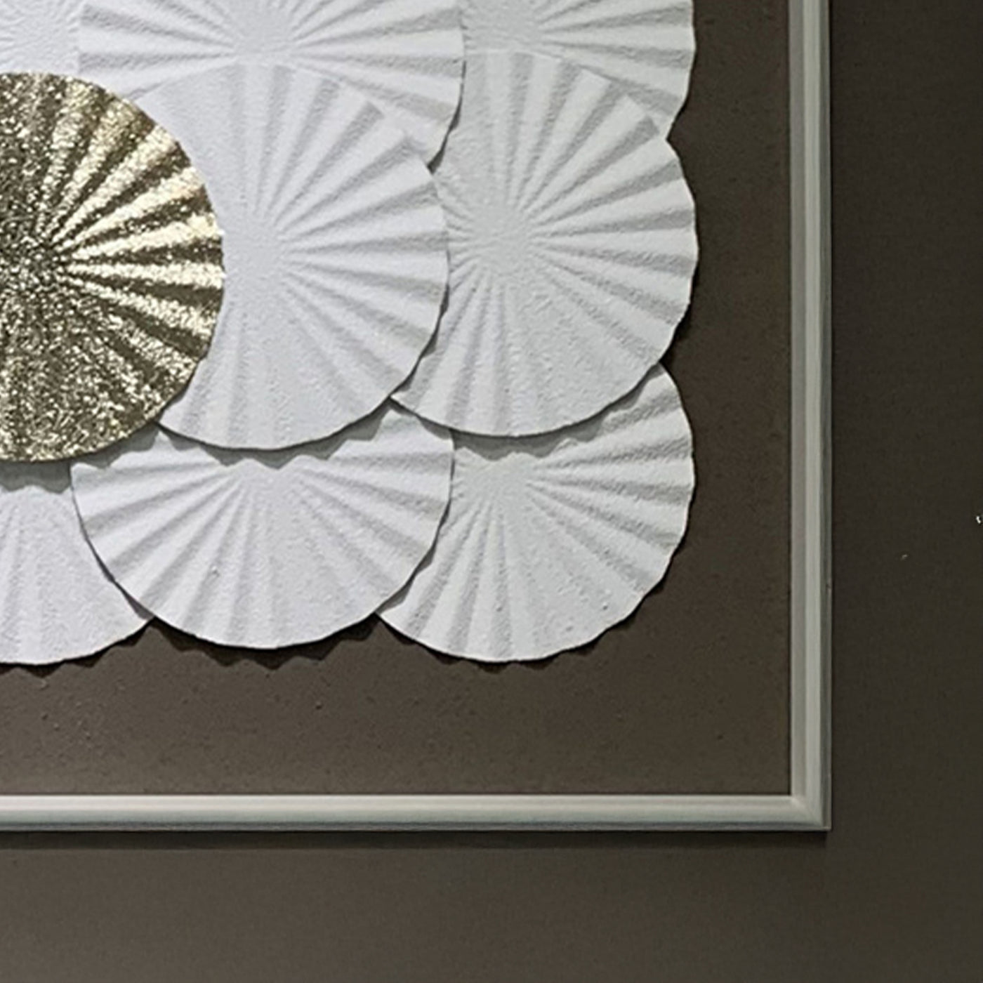 ANELIA Tableau peinture à l'huile relief rond blanc et doré cadre aluminium - 50x50 cm