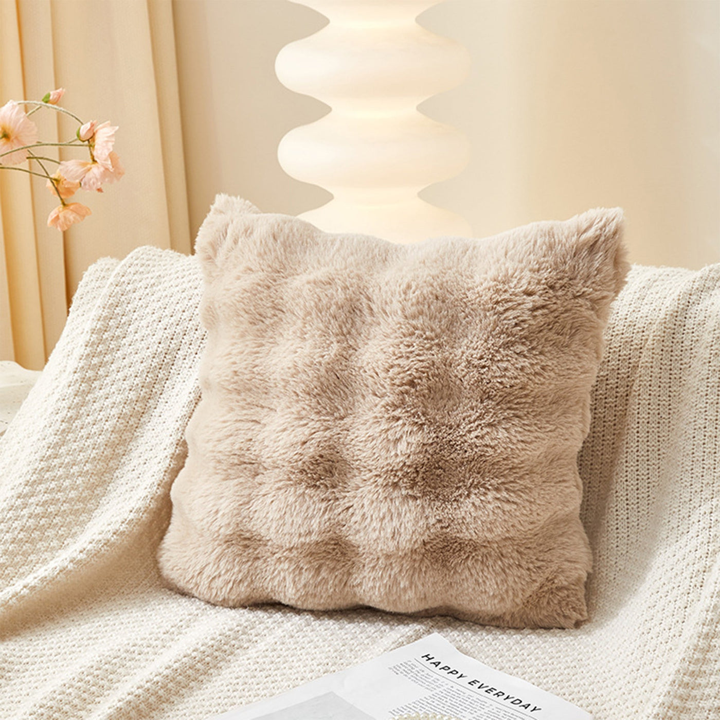 BUBBLE Coussin carré en tissu camel 43x43 cm - Coussins - Mobilier Deco