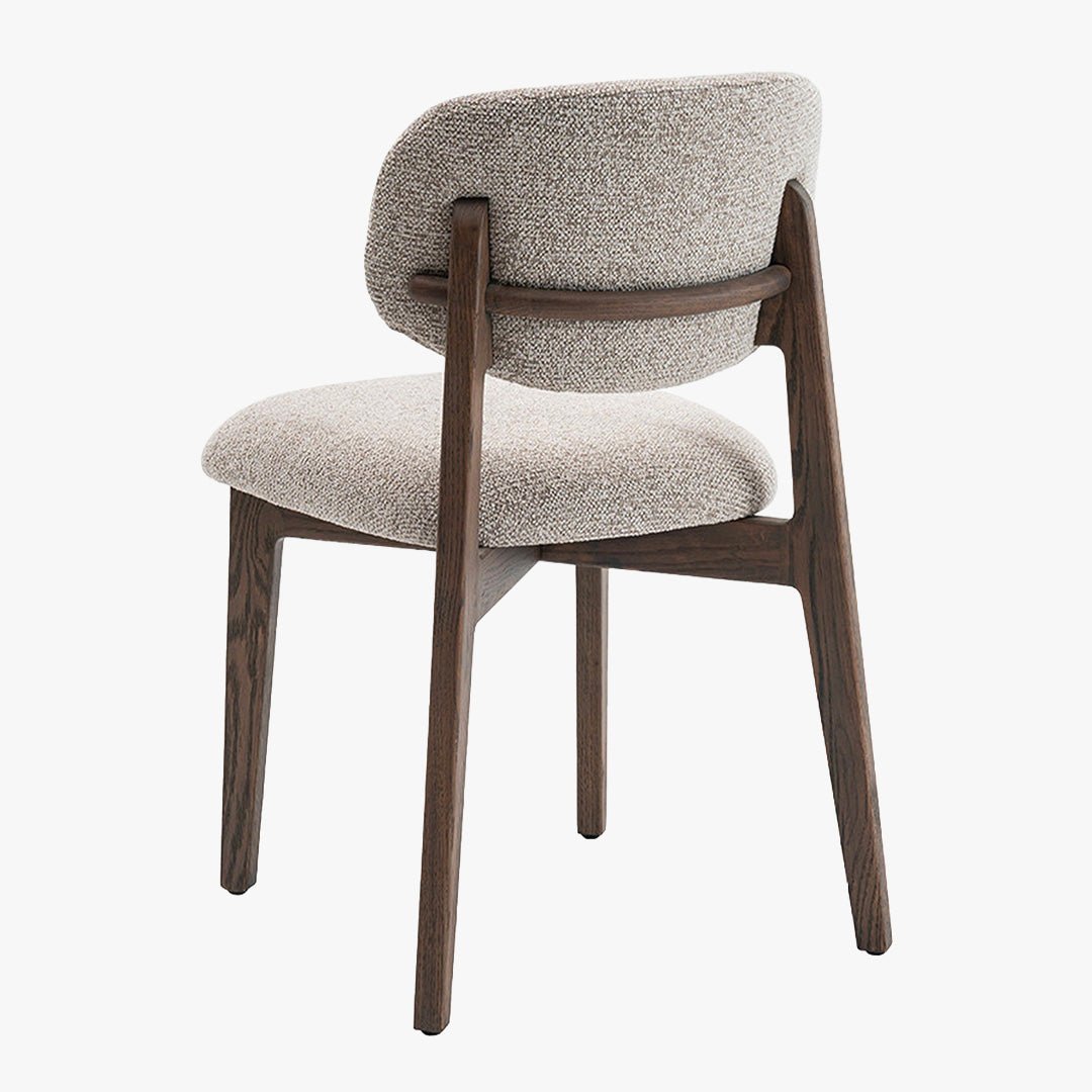 CARMEN Chaise en tissu beige et chêne massif foncé - Chaise de repas - Mobilier Deco