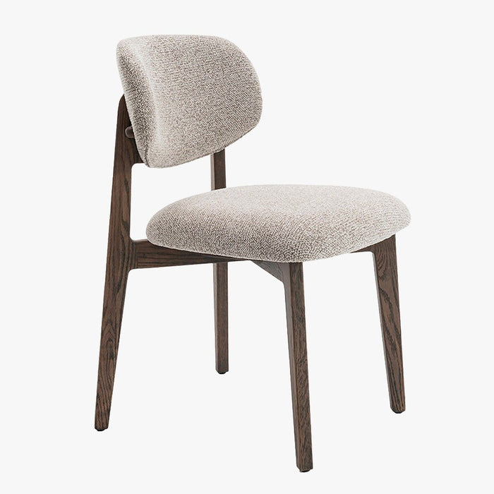 CARMEN Chaise en tissu beige et chêne massif foncé