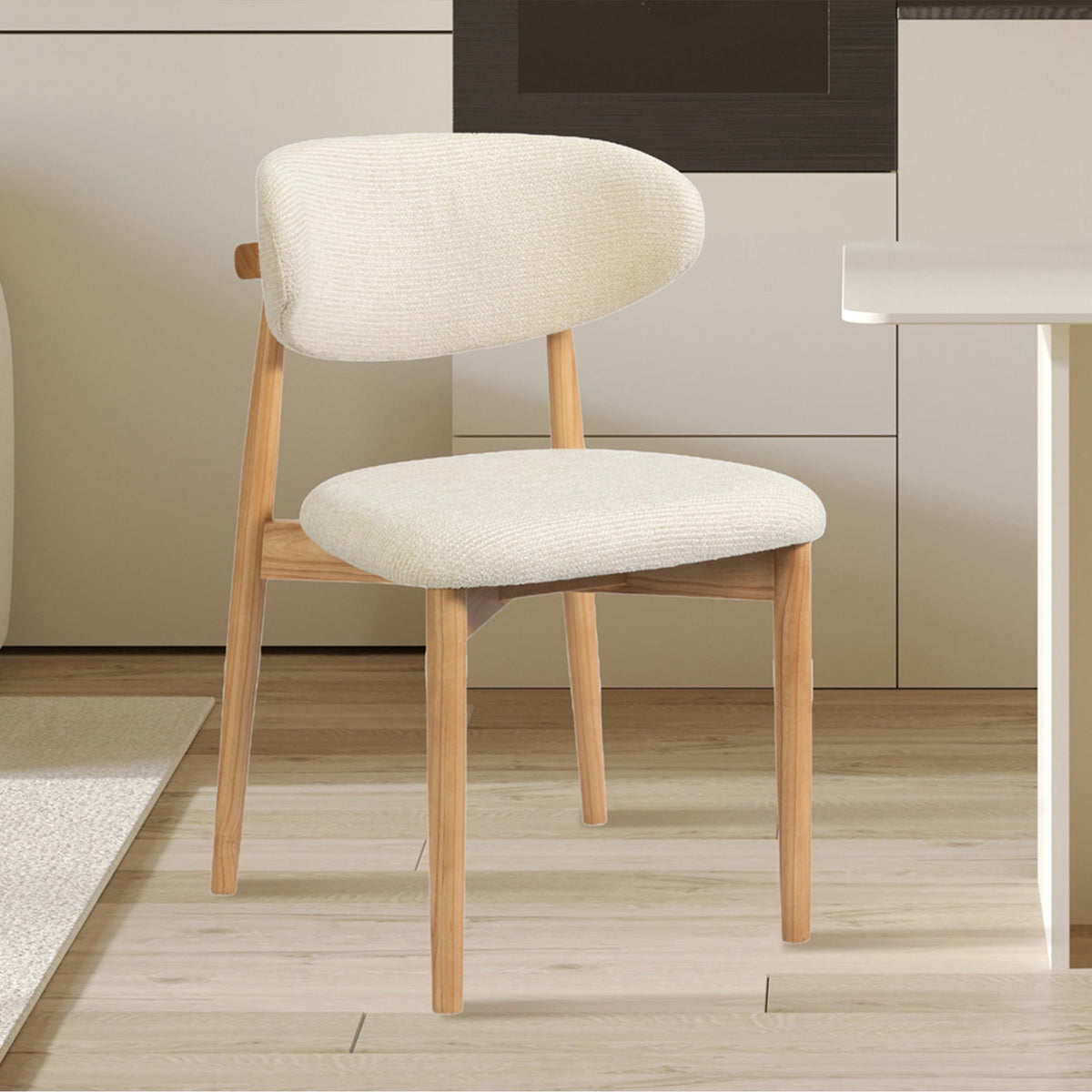 CLARA Lot de 2 chaises en tissu bouclette beige pieds en chêne massif clair - Mobilier Deco