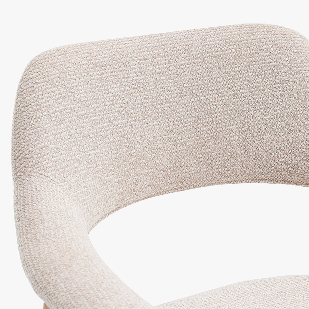 CORALIE Chaise de repas en tissu beige pieds chêne massif clair - Chaise de repas - Mobilier Deco