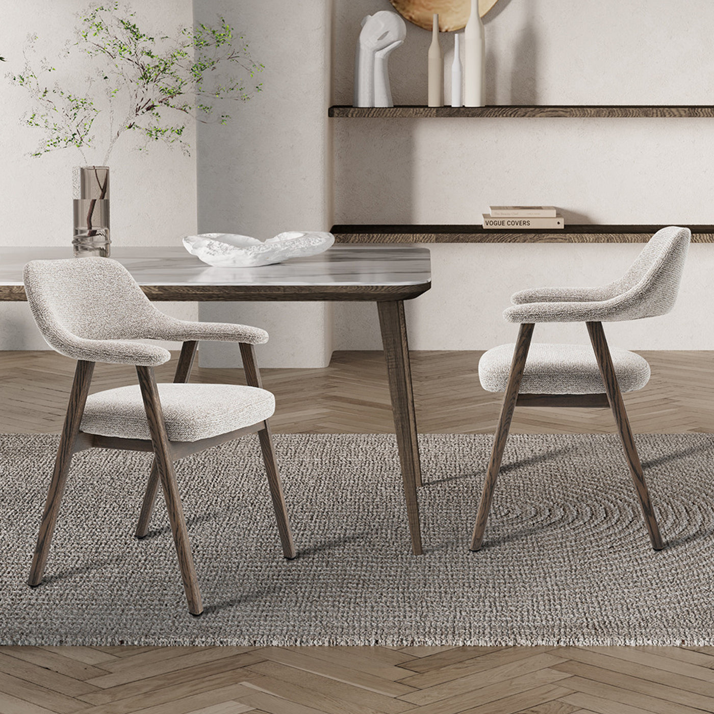 CORALIE Chaise en tissu beige pieds chêne massif foncé