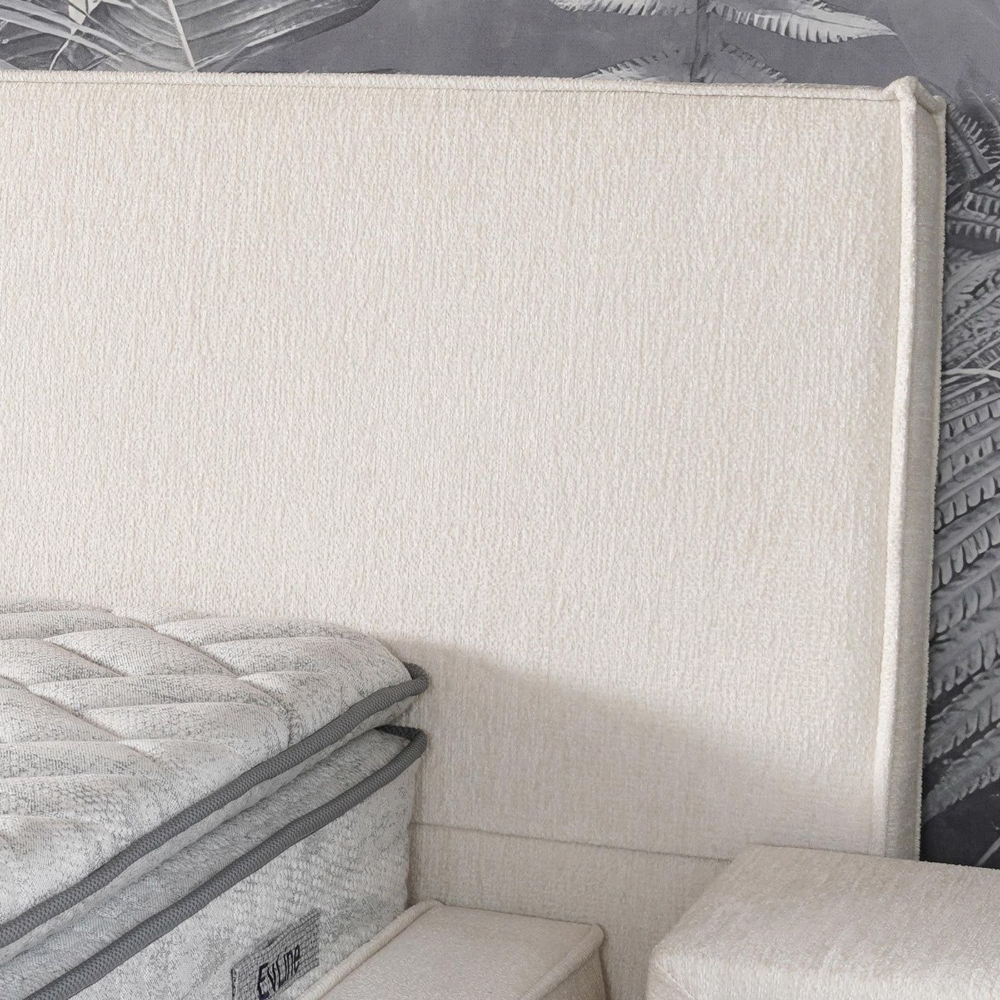 ELANA Lit double en tissu beige avec coffre 140x190 cm