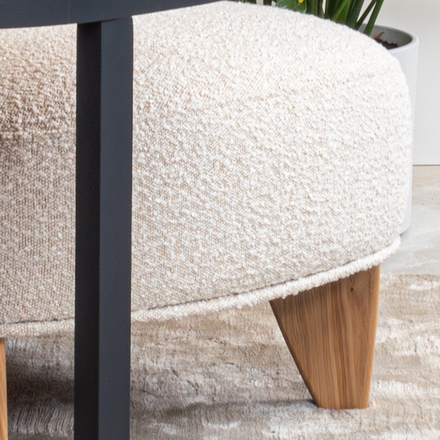 JEYZ Fauteuil design effet peau de mouton beige - Fauteuils - Mobilier Deco