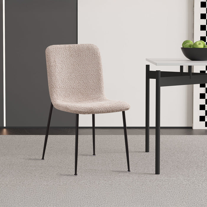 LEONOR Lot de 2 chaises en tissu bouclette beige pieds en métal noir