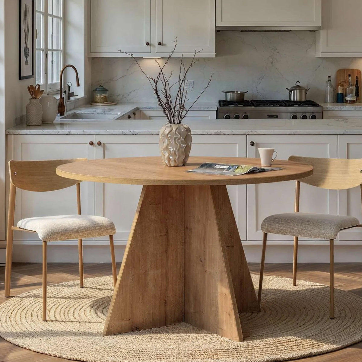 LEYVA Table à manger ronde couleur bois clair D120 cm - Table à manger - Mobilier Deco