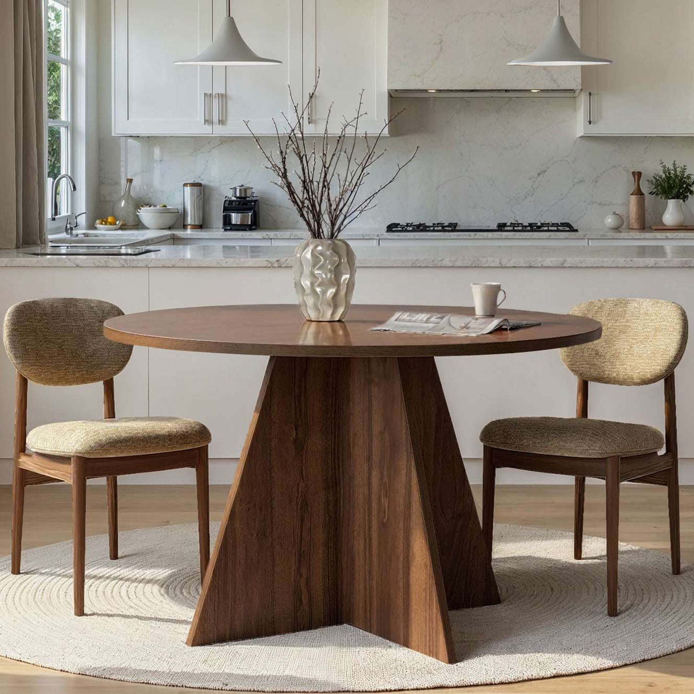 LEYVA Table à manger ronde couleur bois foncé D120 cm