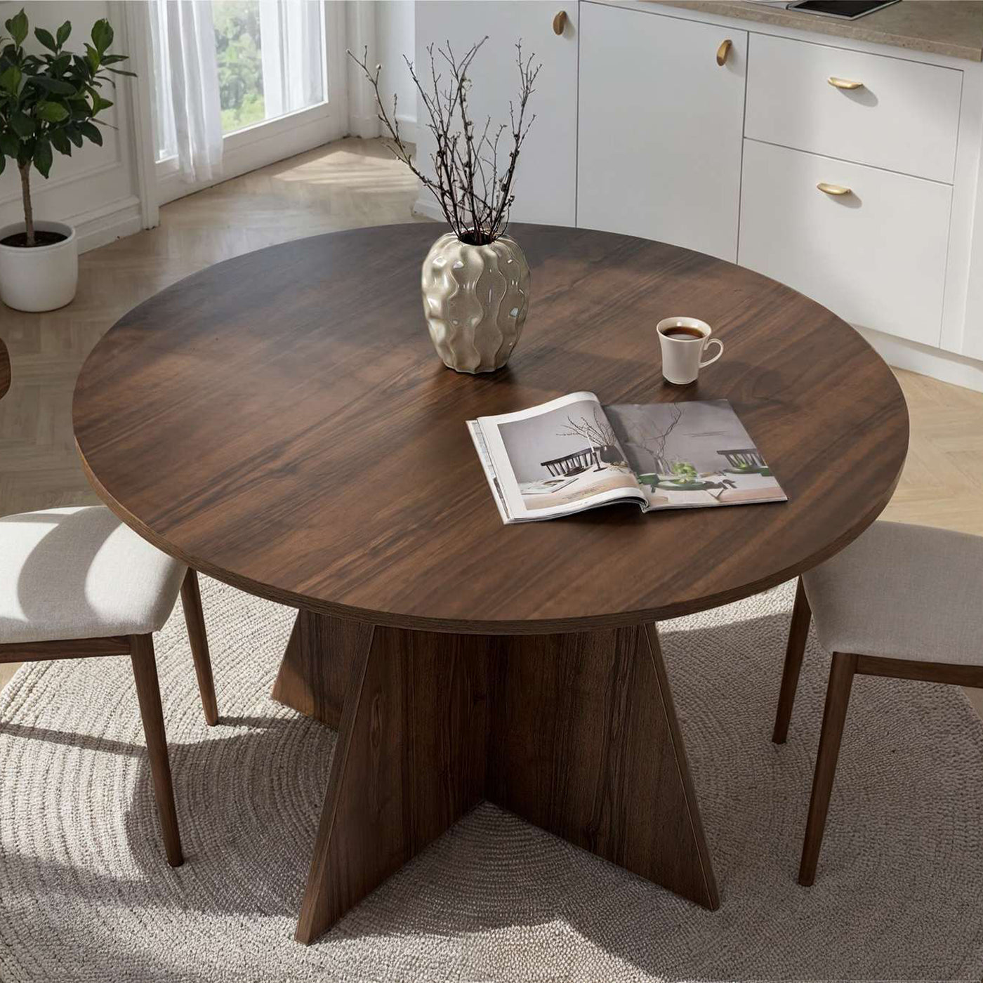 LEYVA Table à manger ronde couleur bois foncé D120 cm