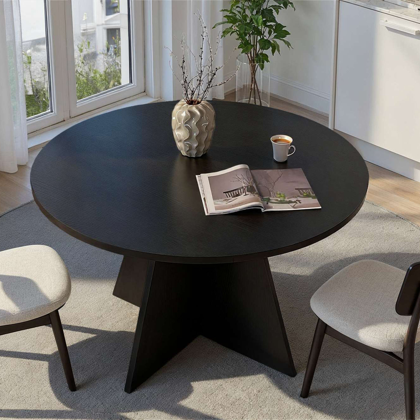 LEYVA Table à manger ronde couleur bois noir D120 cm