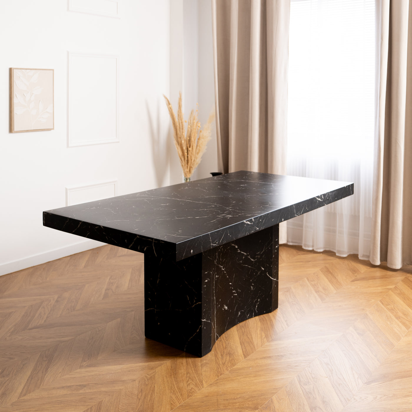 MALYA Table à manger marbre d'ingénierie noir