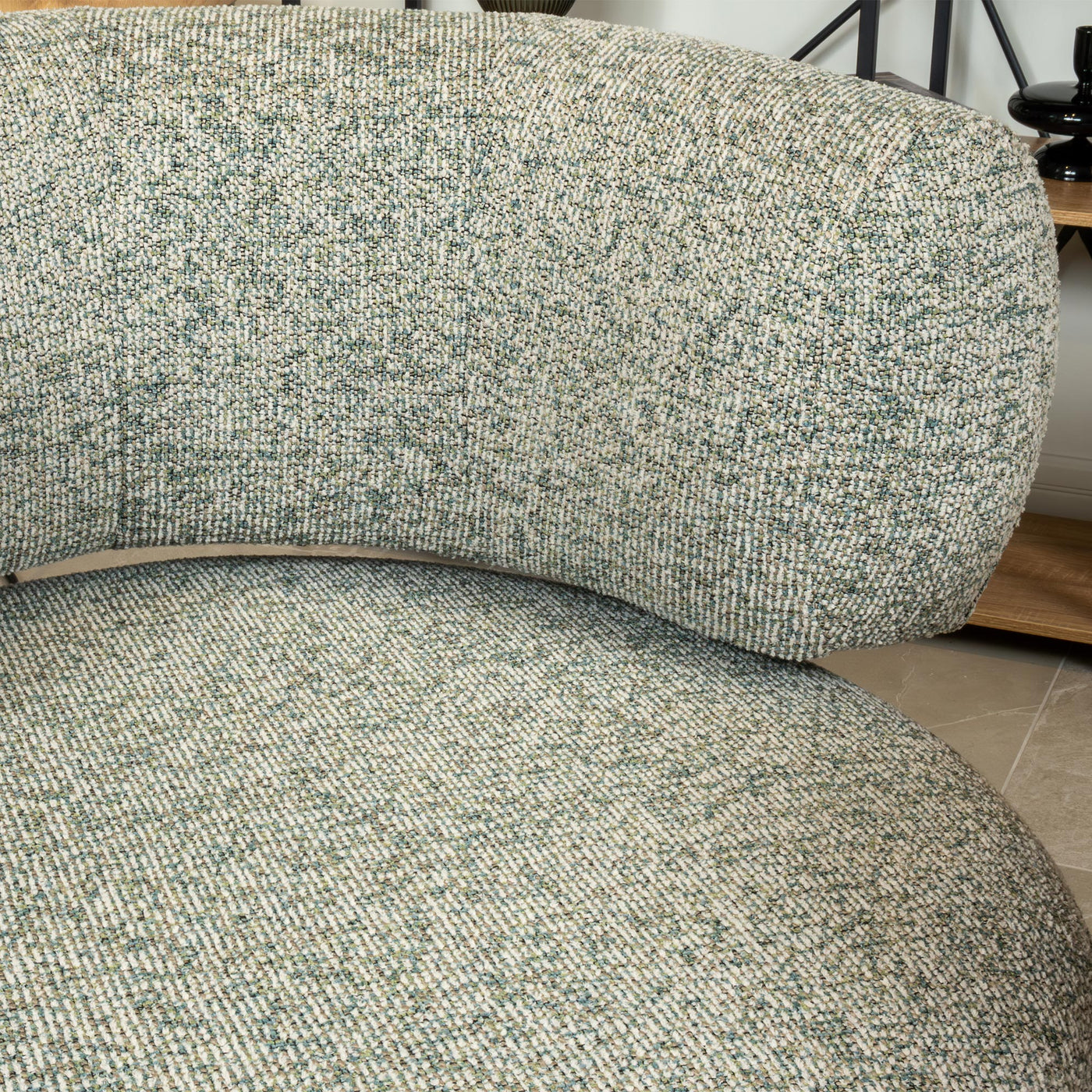 NAYA Fauteuil design en tissu vert et métal noir