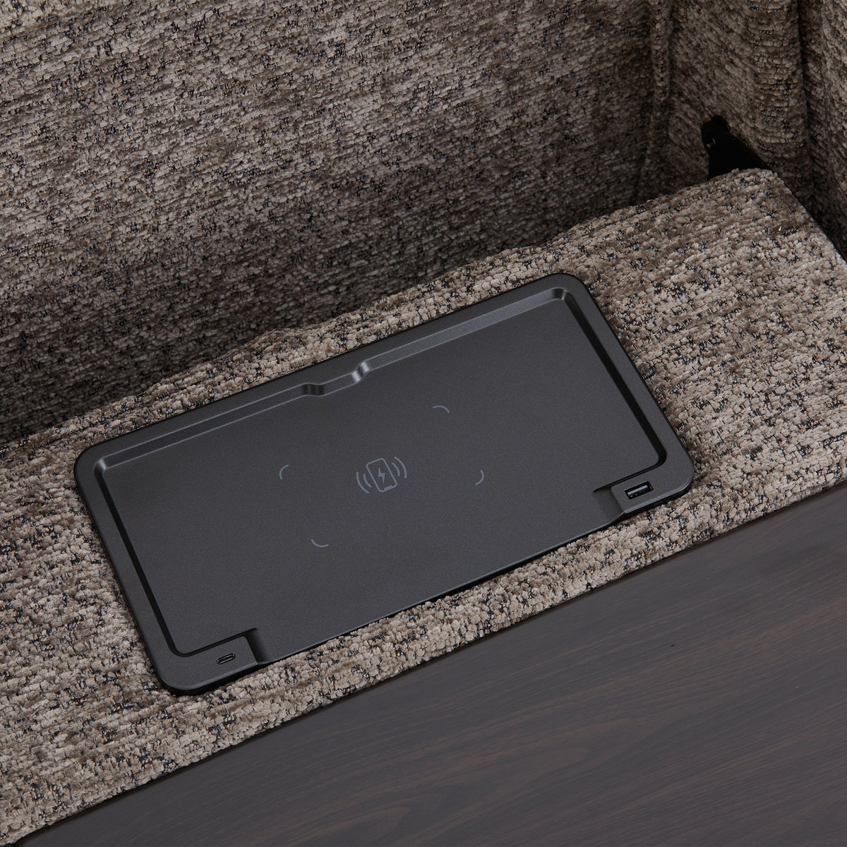 NELSON Canapé 3 places relax électrique avec porte gobelets et chargeur sans fil en tissu taupe - Canapé relax - Mobilier Deco