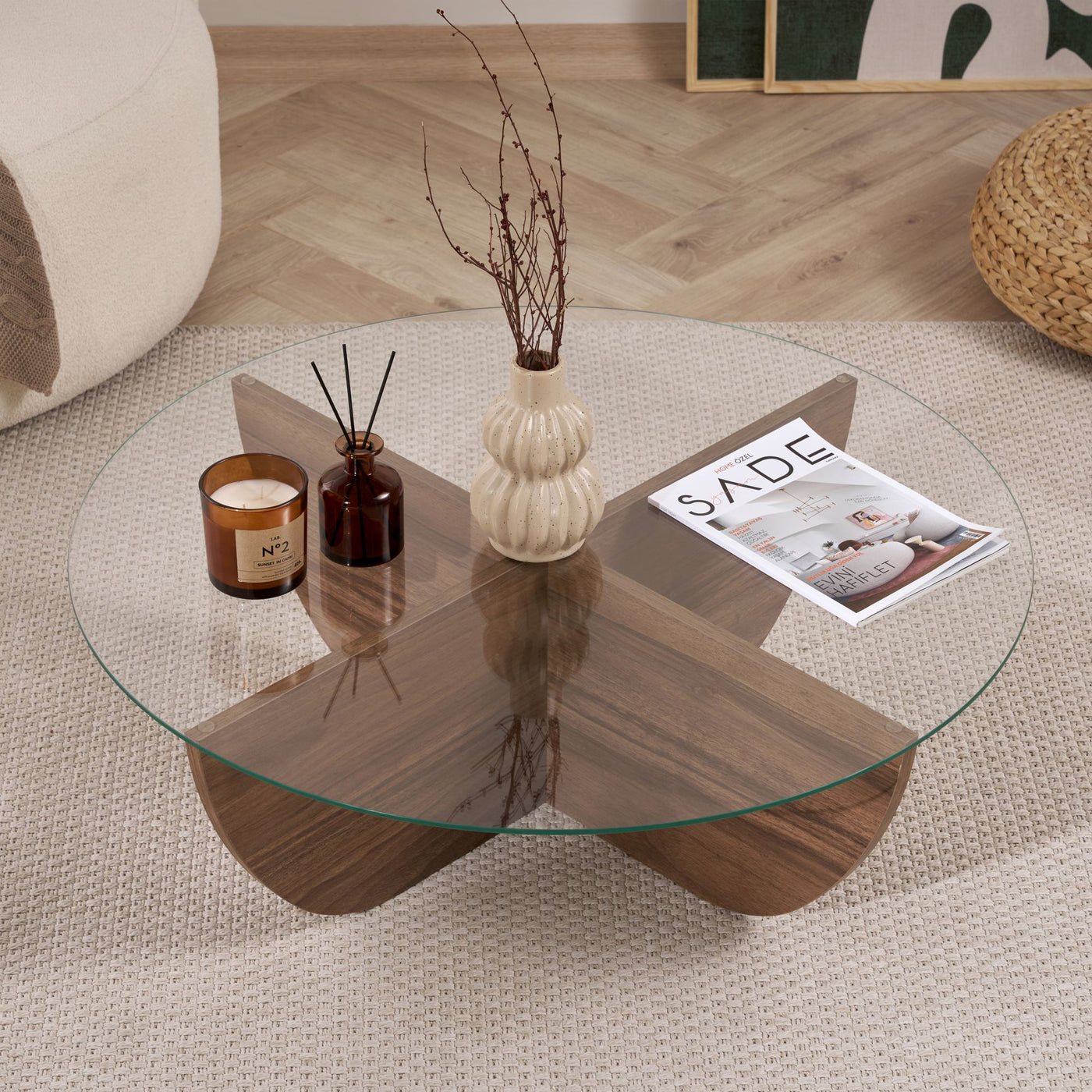 NESIA Table basse en verre piètement couleur bois foncé D90 cm