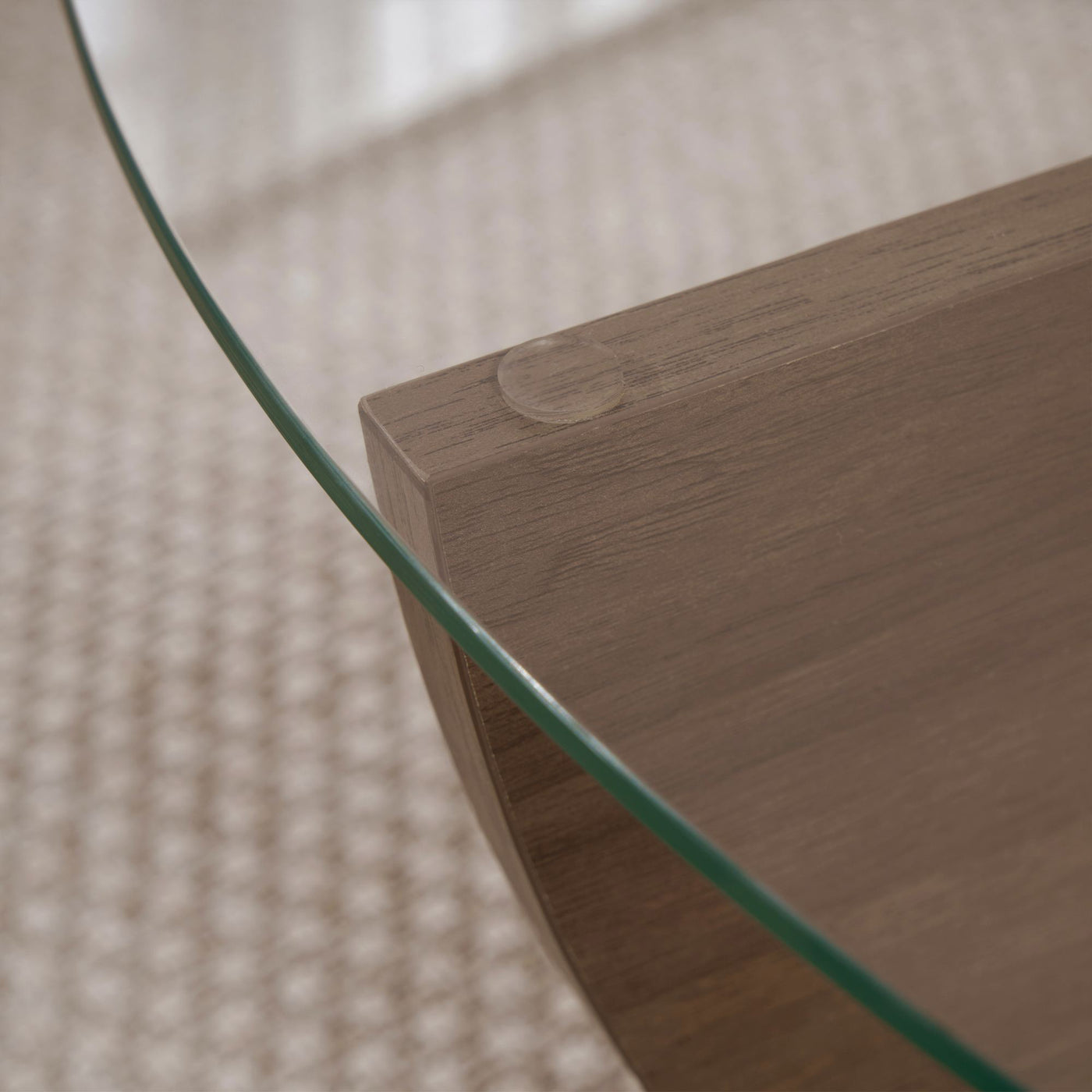 NESIA Table basse en verre piètement couleur bois foncé D90 cm