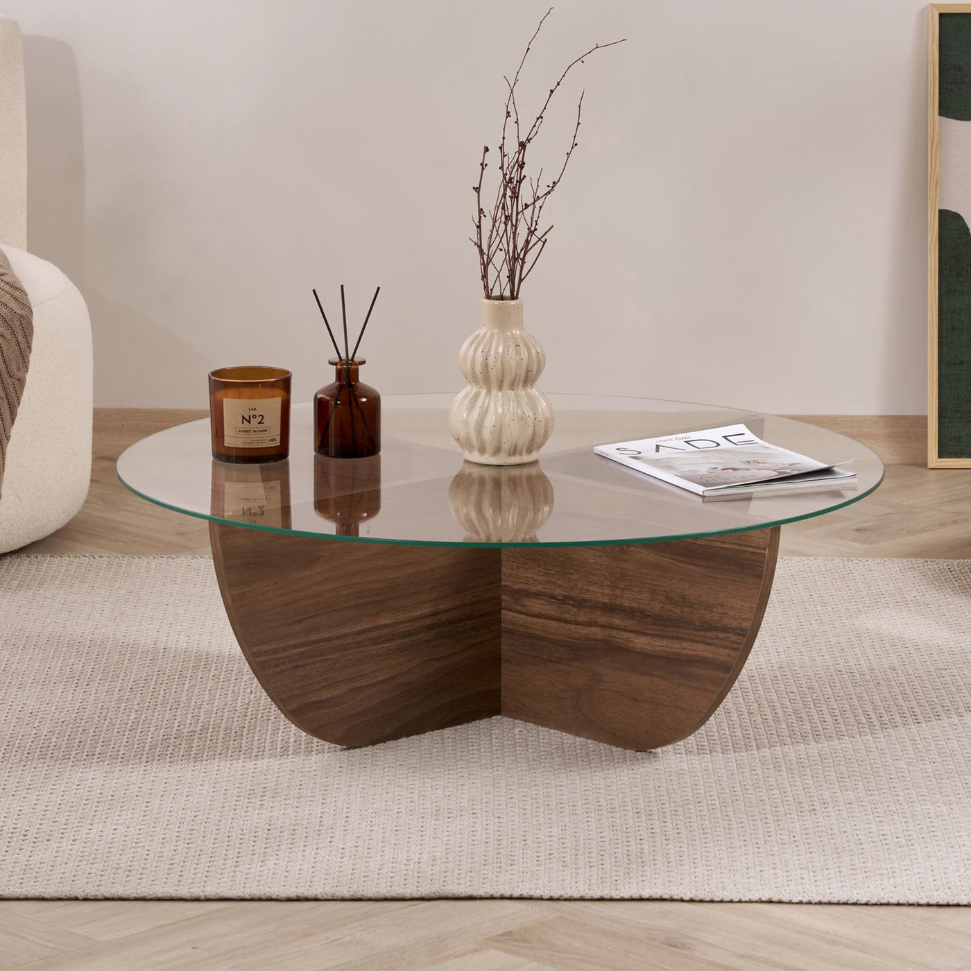 NESIA Table basse en verre piètement couleur bois foncé D90 cm