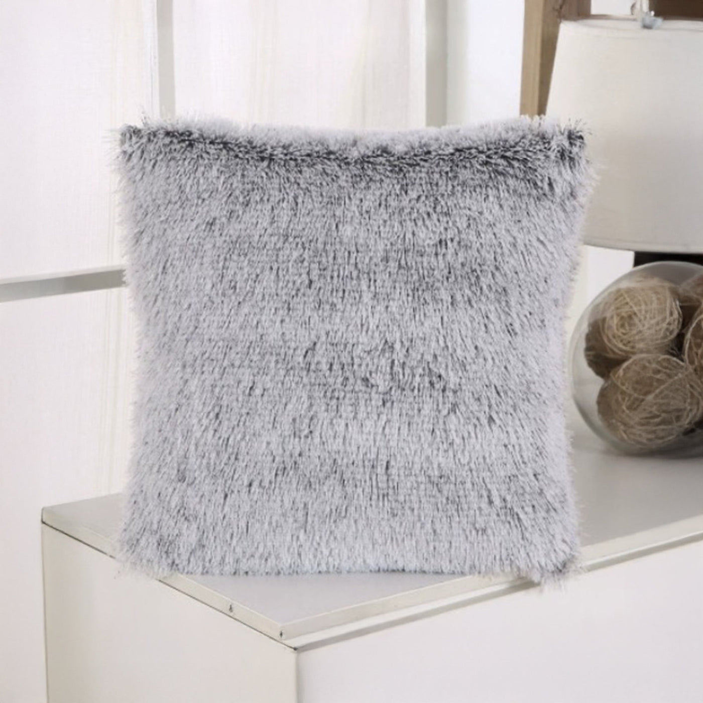 PERLA Coussin carré en tissu gris 42x42 cm - Coussins - Mobilier Deco