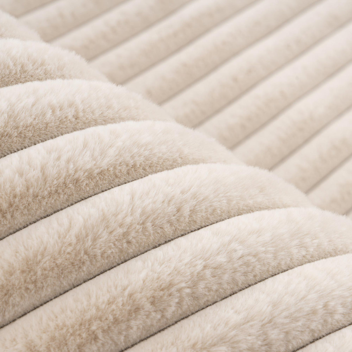 PLUSH Tapis en velours côtelé beige - 160x230 cm