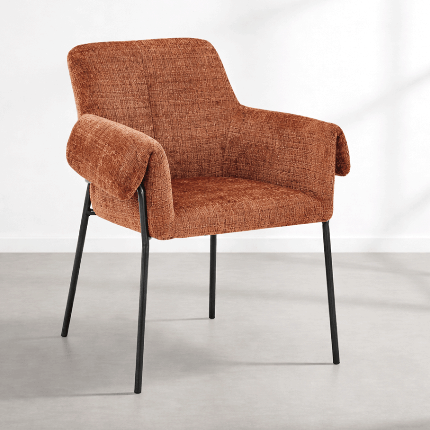 SARA Chaise en tissu terracotta pieds en métal noir