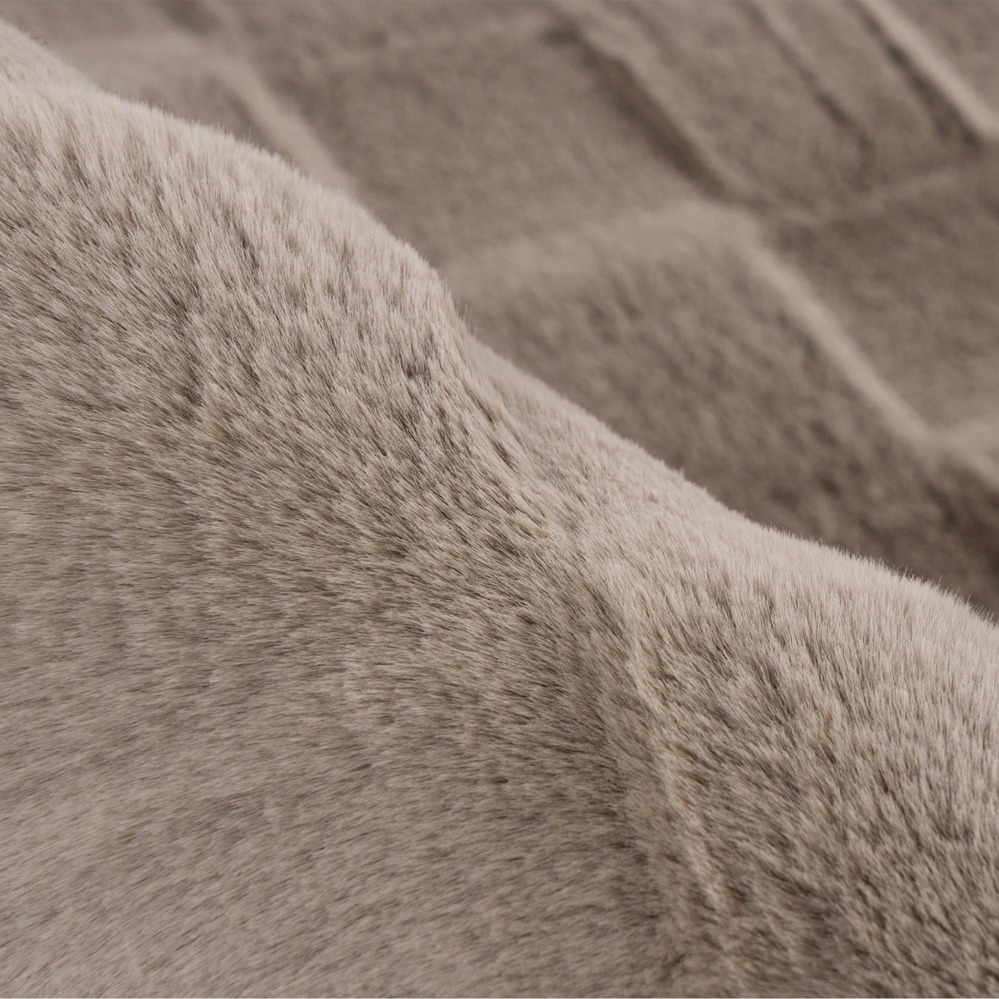 SOUL Tapis tissu doux à motif en relief taupe - 160x230 cm