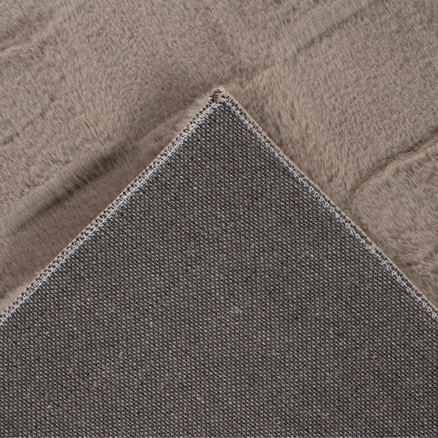 SOUL Tapis tissu doux à motif en relief taupe - 160x230 cm