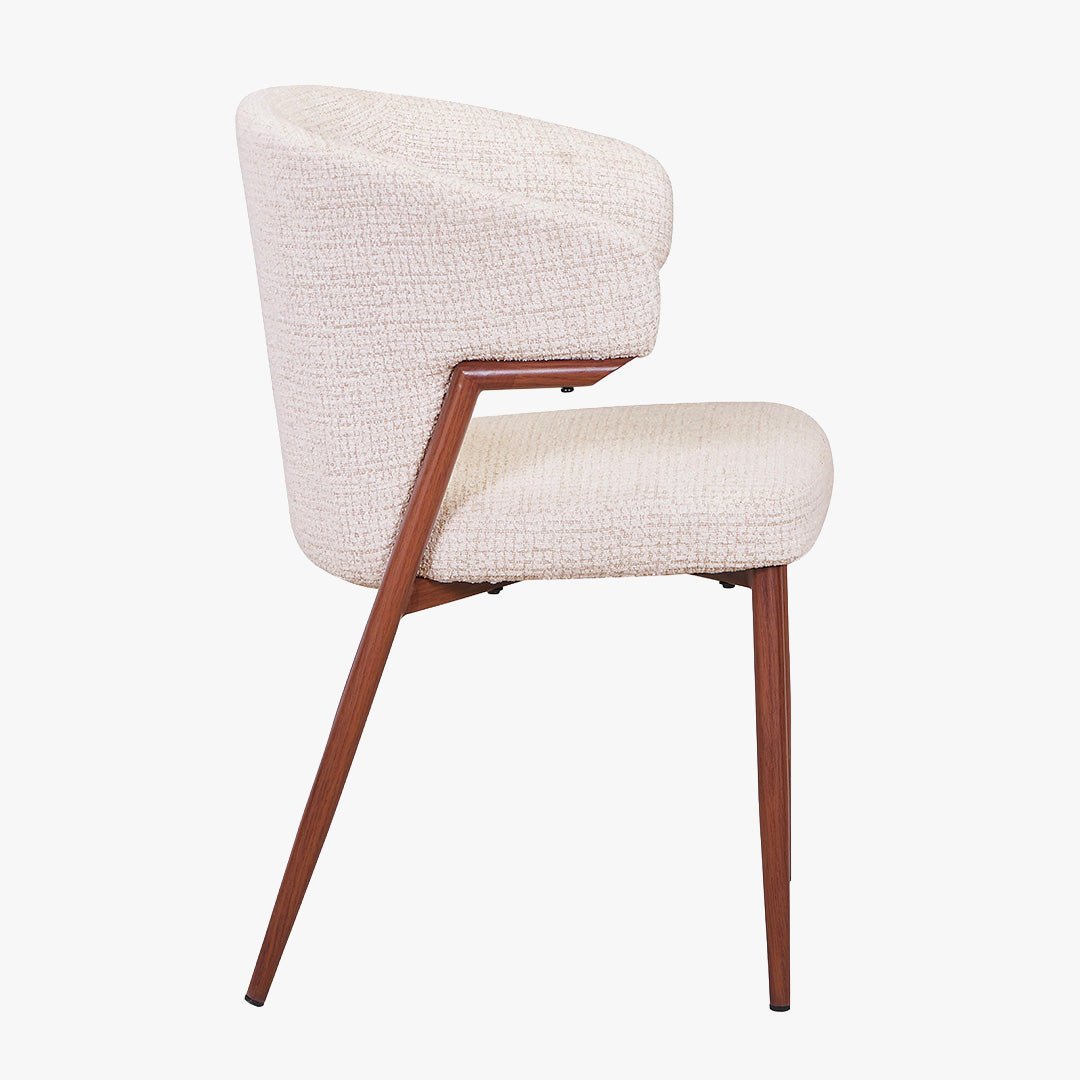WAYNE Lot de 2 chaises en tissu beige pieds couleur bois foncé - Chaise de repas - Mobilier Deco