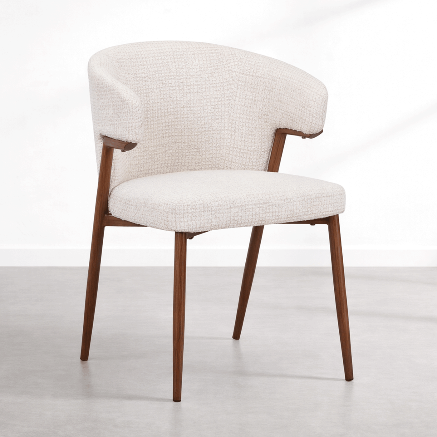 WAYNE Lot de 2 chaises en tissu beige pieds couleur bois foncé
