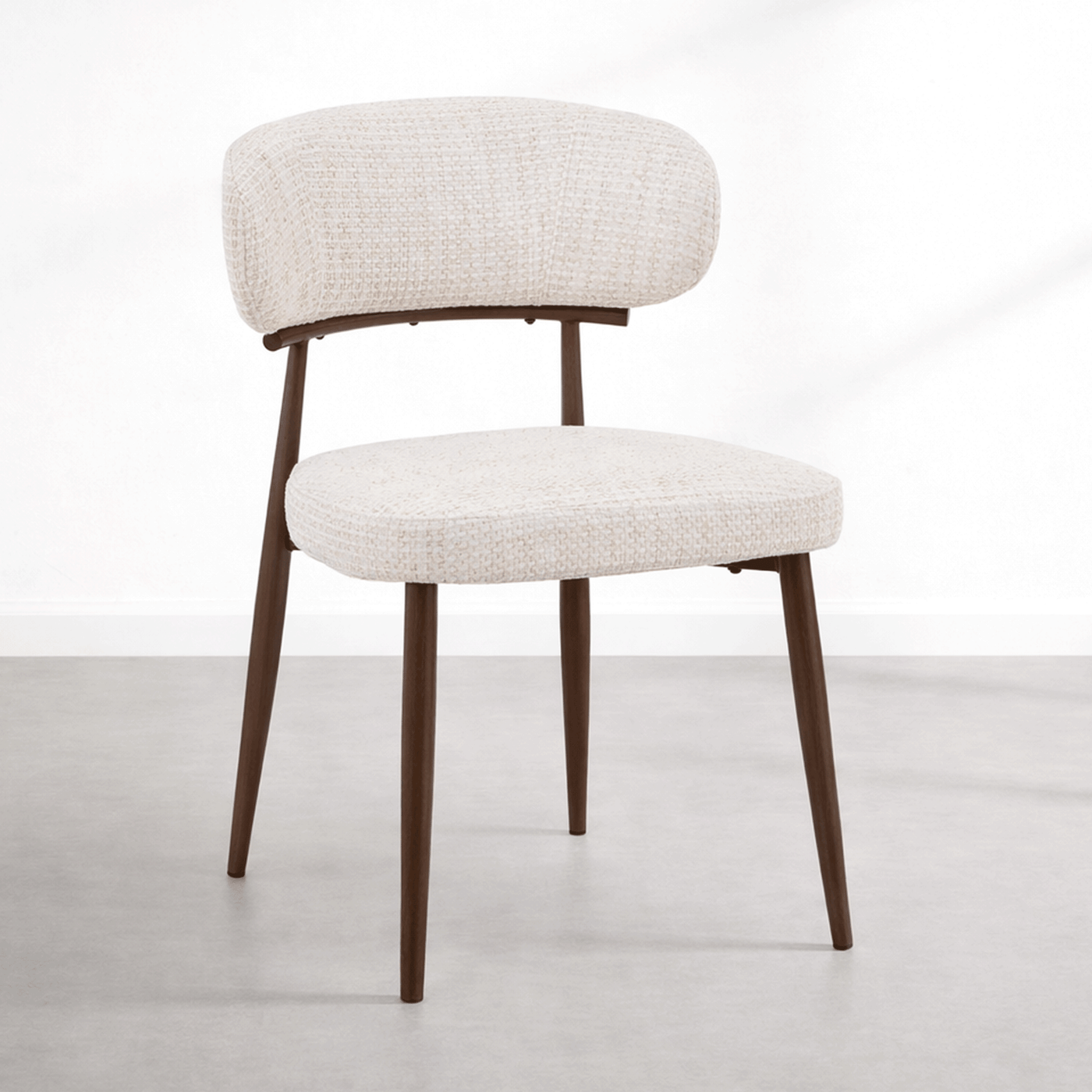 ZOELIA Lot de 2 chaises en tissu beige pieds couleur bois foncé