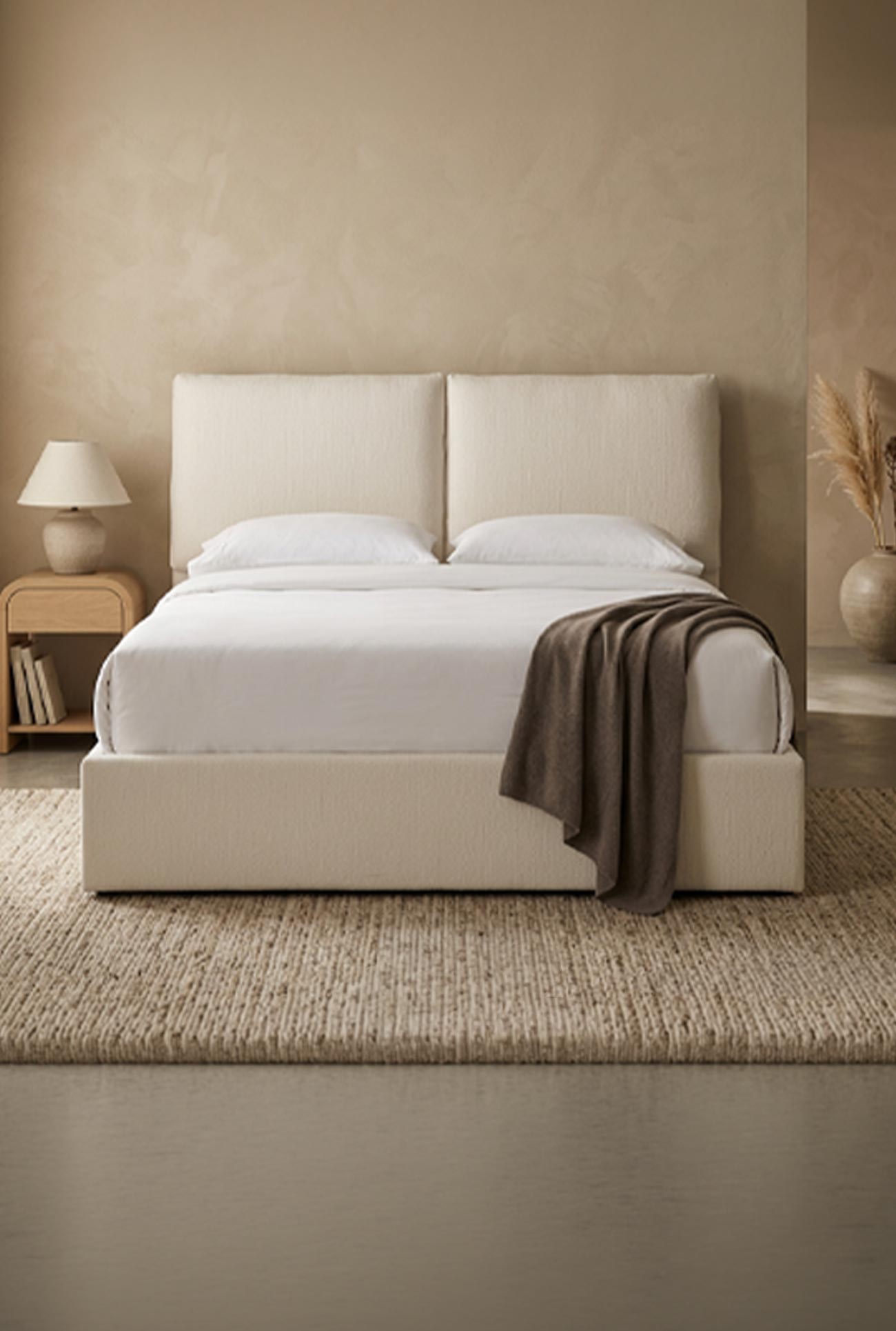 ZYRA - Lits doubles en tissu beige avec coffre